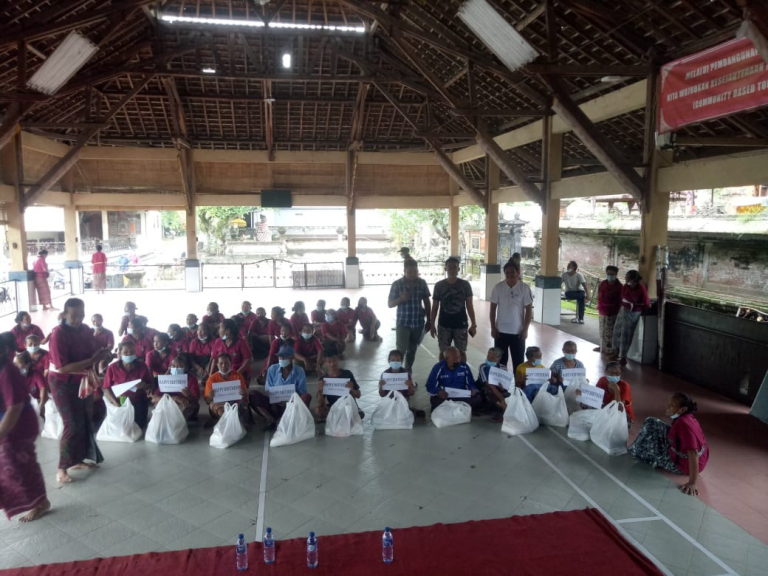 63DD319C-D89B-4810-B18F-4D4E3CEB60A6